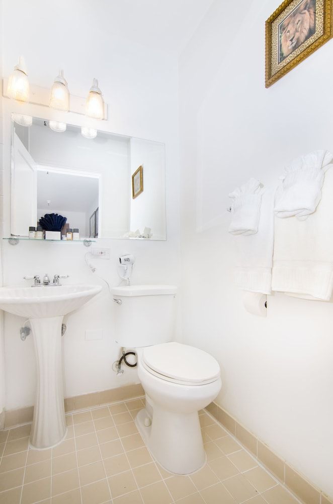 Palm Beach Historic Inn King Deluxe 4