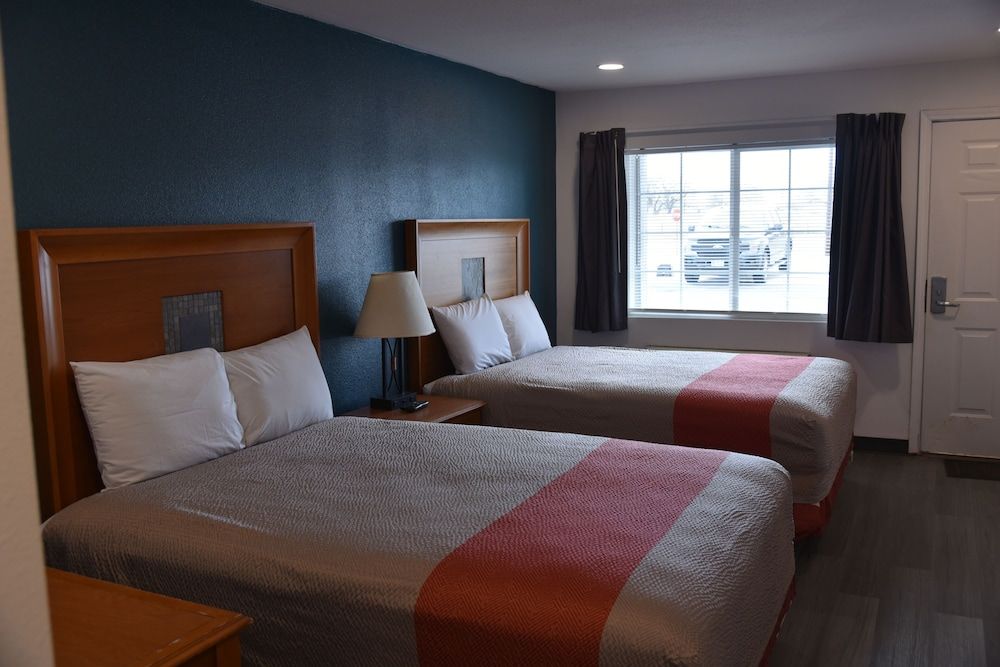 TOWN PLACE STUDIO Economy Studio Suite, 2 Queen Beds 2