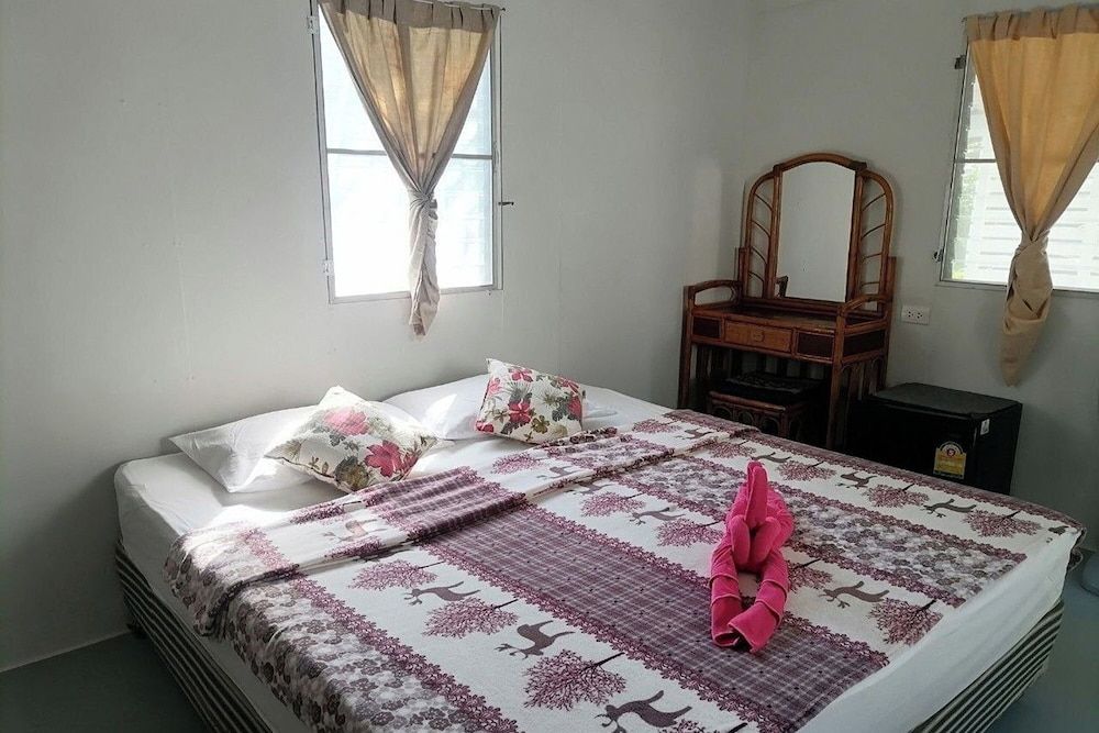 One Bedroom Chalet (Fan)