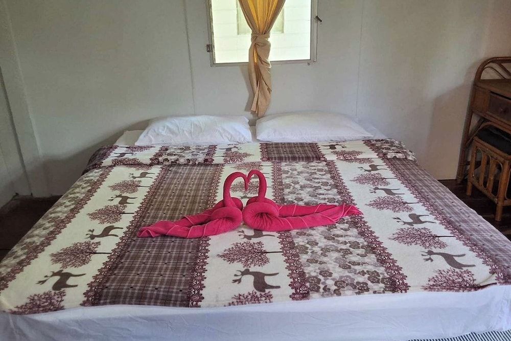 One bedroom chalet (Air-con)