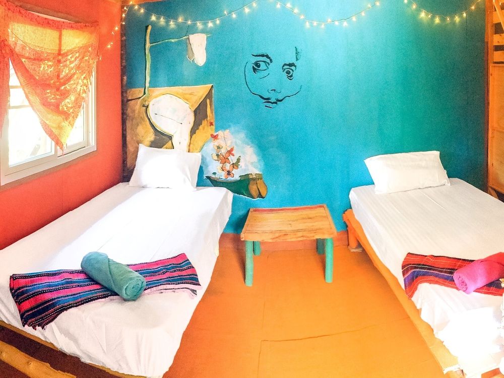 Standard Twin Room with Air-Conditioner