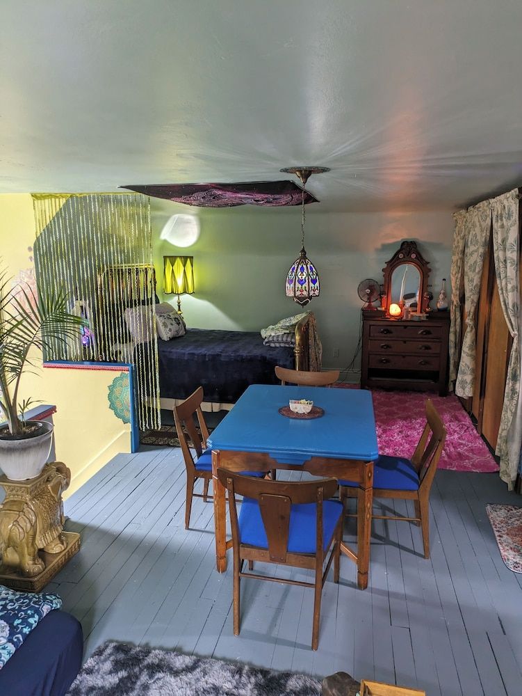 The Old Parsonage B&B Moroccan Room 2