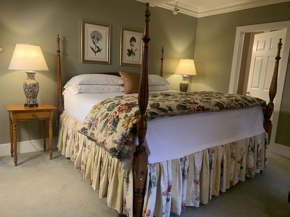Room, Private Bathroom (Pierrepont)