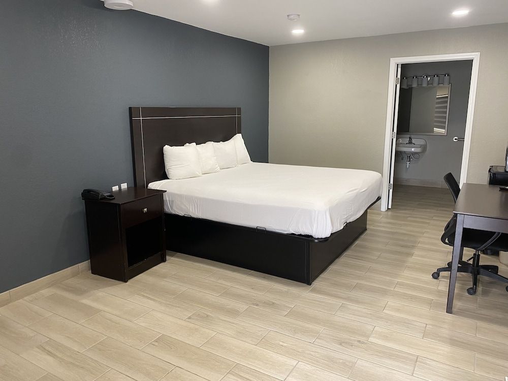 Falcon Executive Inn