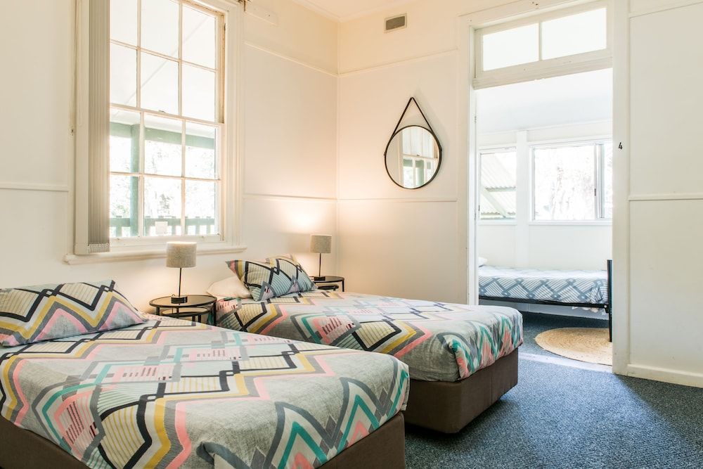 Economy House, 6 Bedrooms