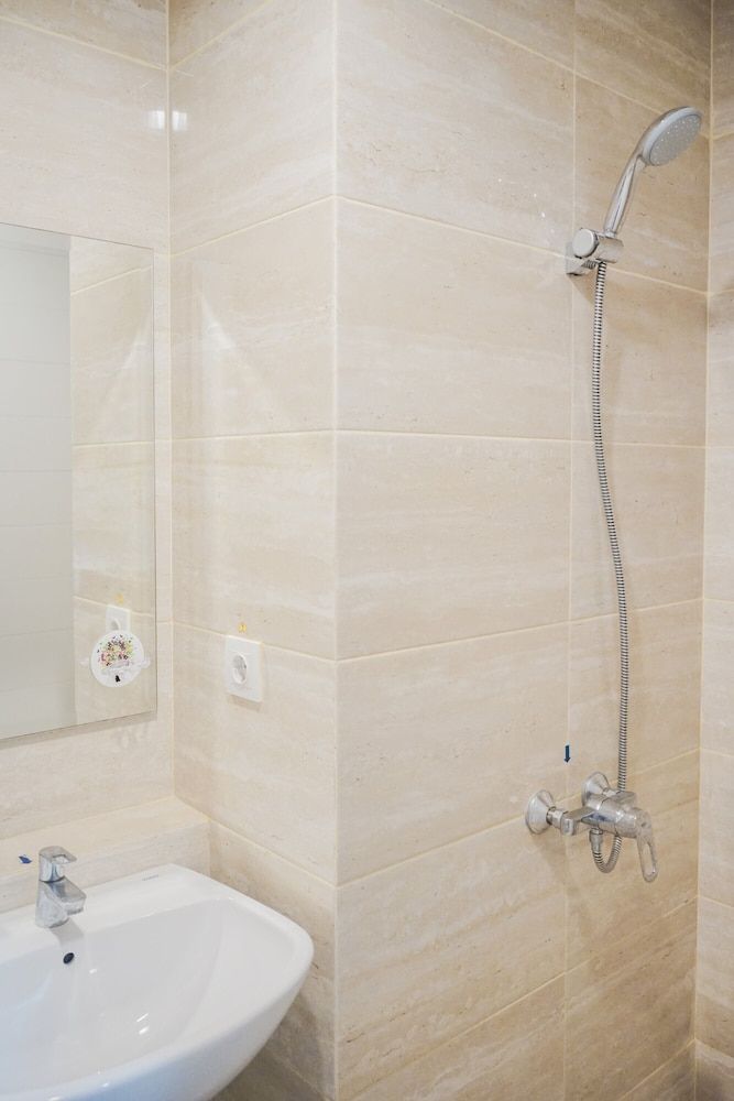 undefined Cozy Room Studio Springwood Tangerang Apartment 10