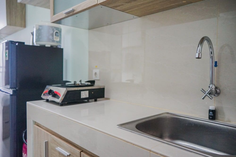 undefined Fully Furnished Best Living Studio Springwood Apartment 8