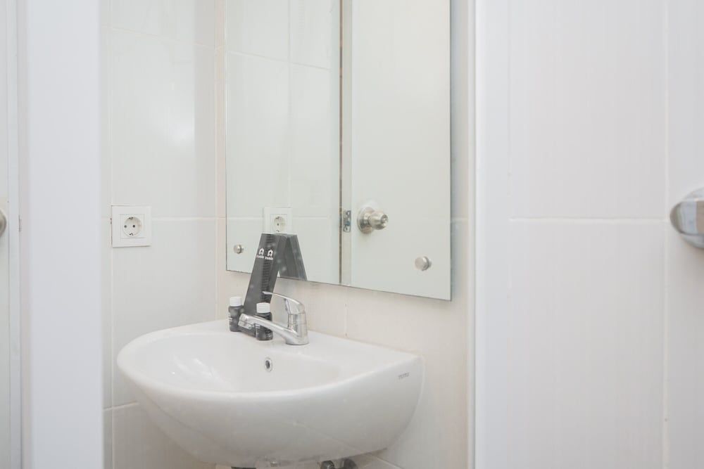 undefined Cozy Room 2BR at 19 Avenue Apartment 8