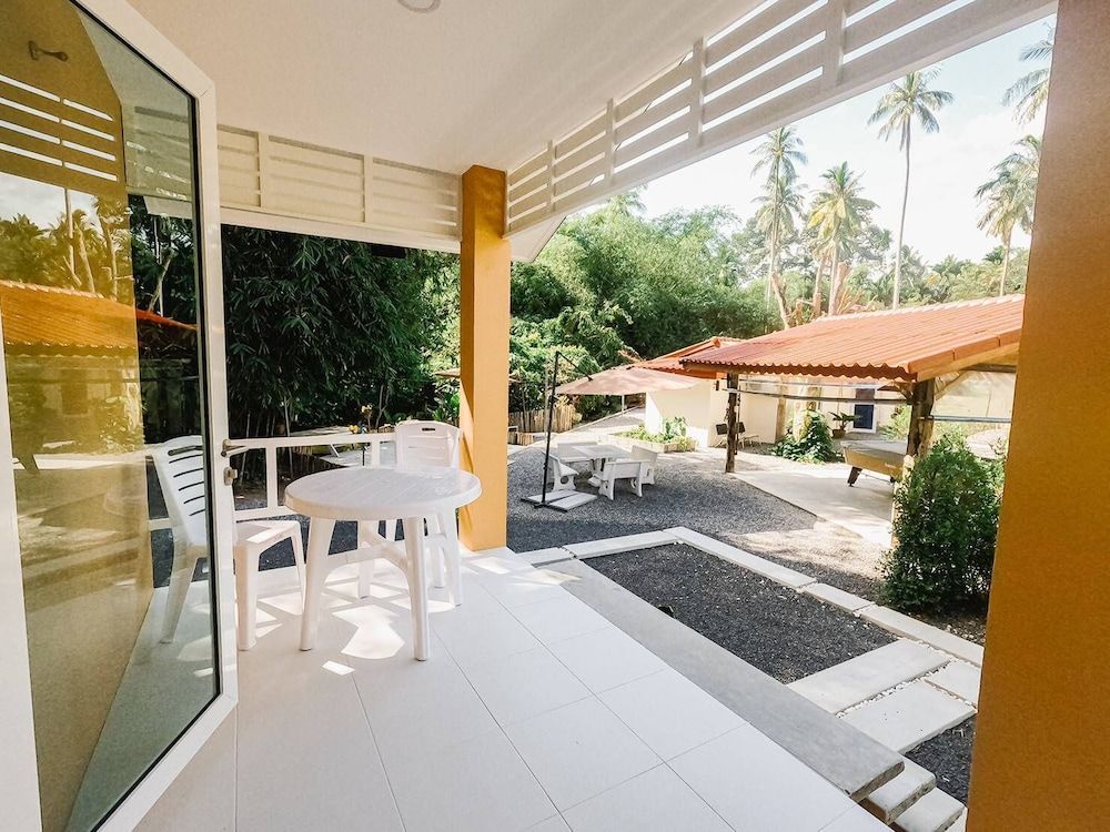 Bansabai pool villa guesthouse Family 8 3