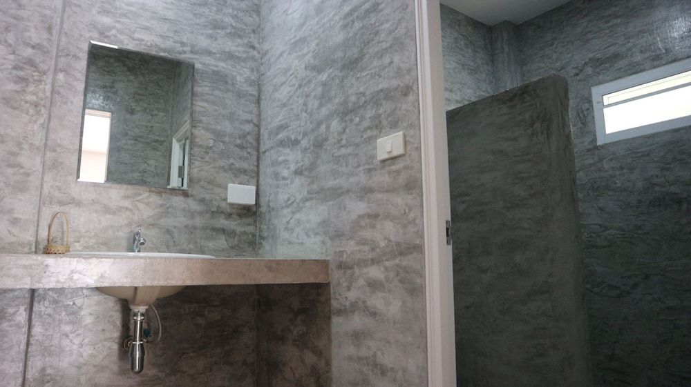 Bansabai pool villa guesthouse Family 8 6