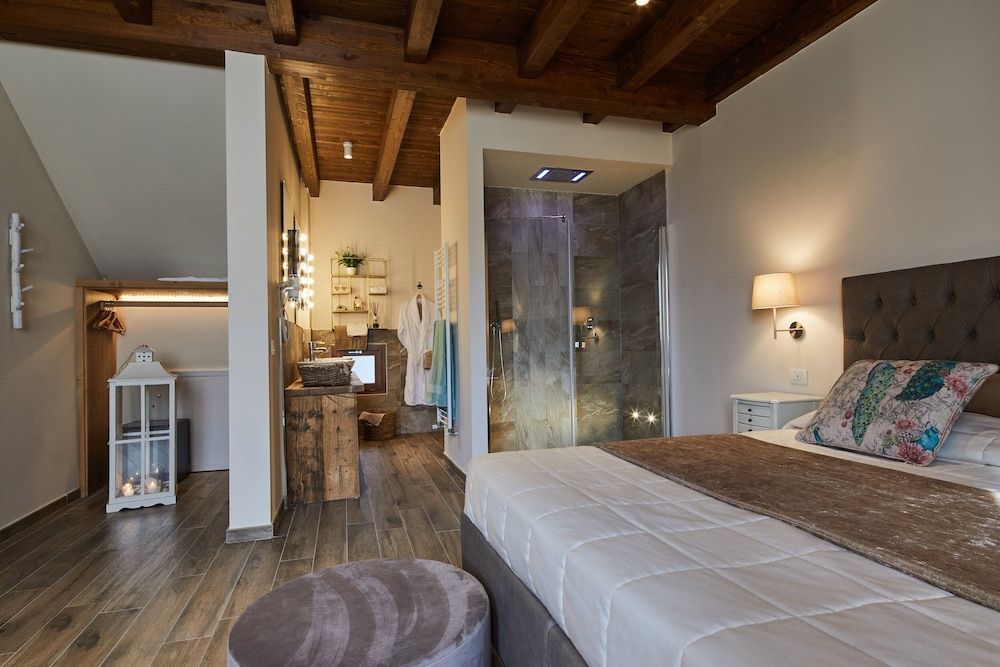 Il Castelluccio Country Resort Comfort Elegance Suite 12