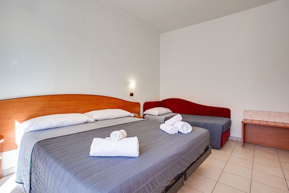 Hotel Villa Maria Superior Room, City View 2