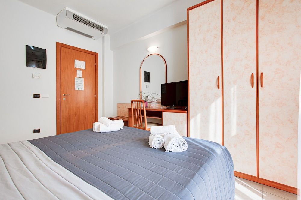 Hotel Villa Maria Standard Room 3