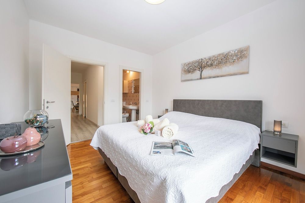 Family Apartment, 3 Bedrooms, 2 Bathrooms (Casa Alexander)