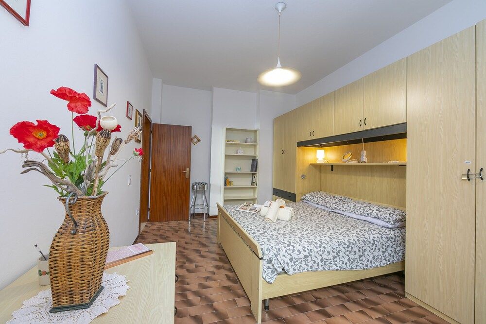 Family Apartment, Multiple Beds (Studiorum 400mt Dal Lago)