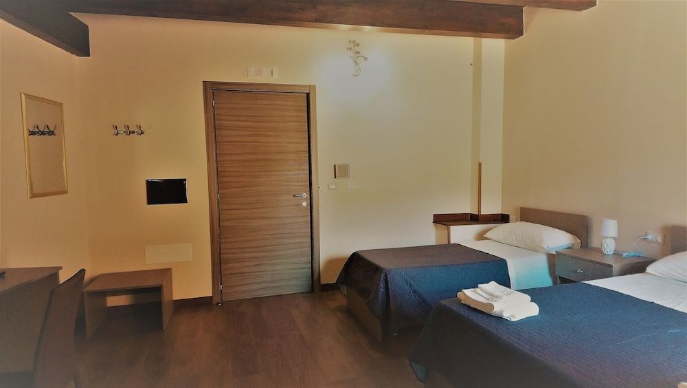 Deluxe Triple Room, Balcony