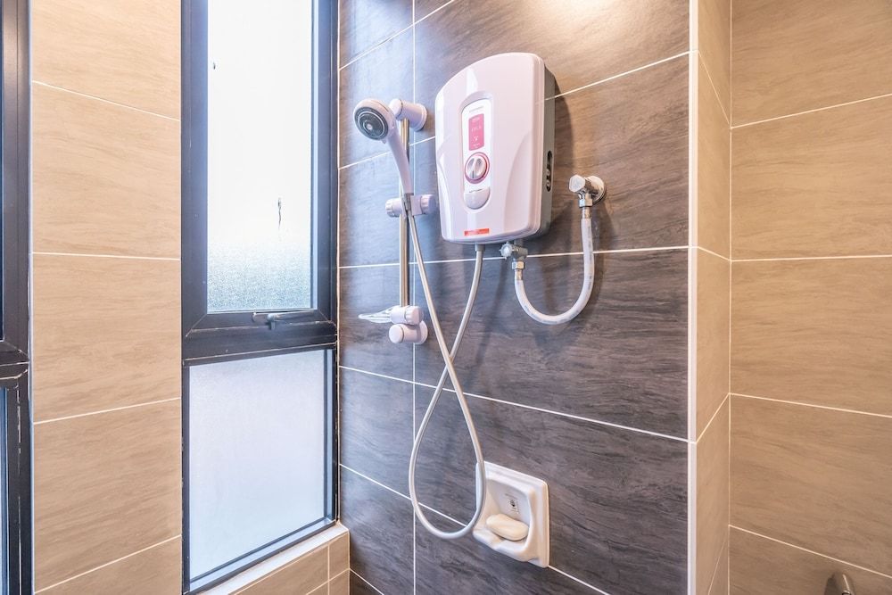 OYO Home89606Exquisite Studio Midhill Classic Room 12