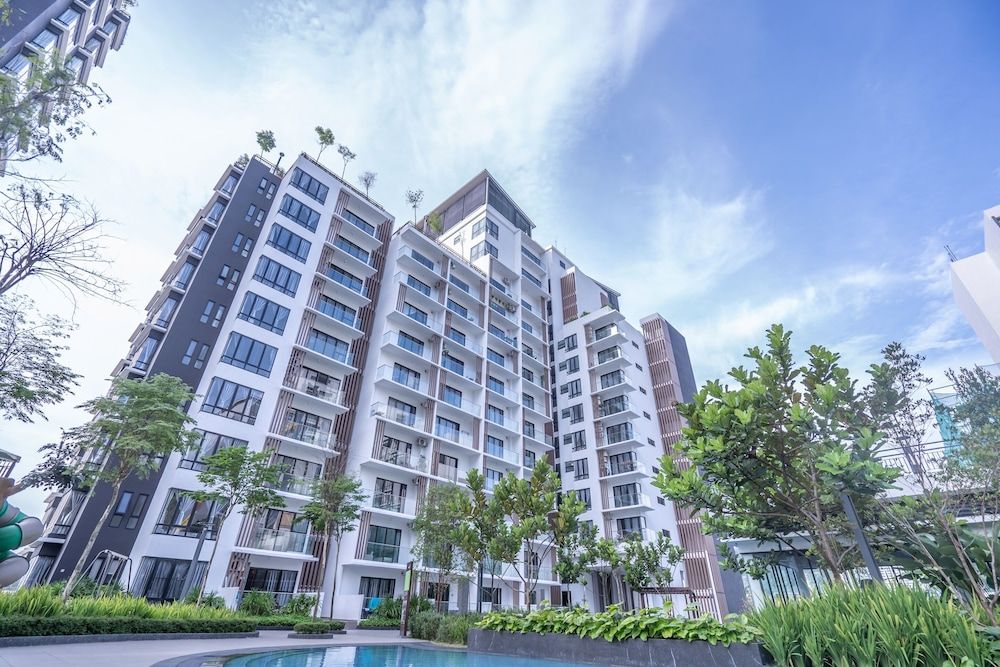 undefined OYO Home89606Exquisite Studio Midhill 3