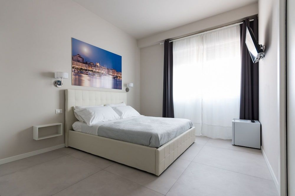PhotoRooms B&B