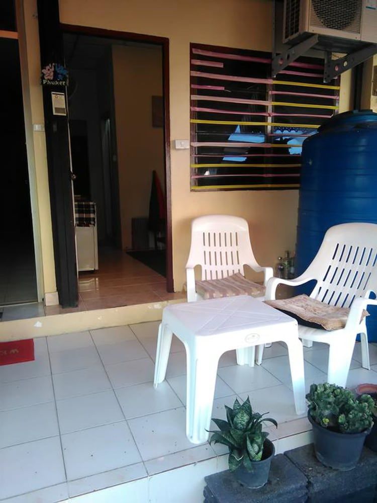 undefined NB House 7