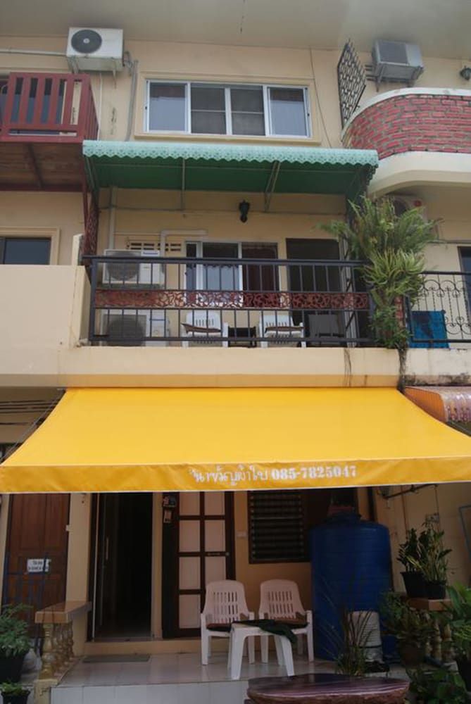 undefined NB House 3