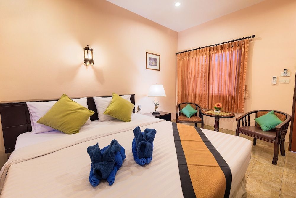 Smile House Karon Superior Double Room 9