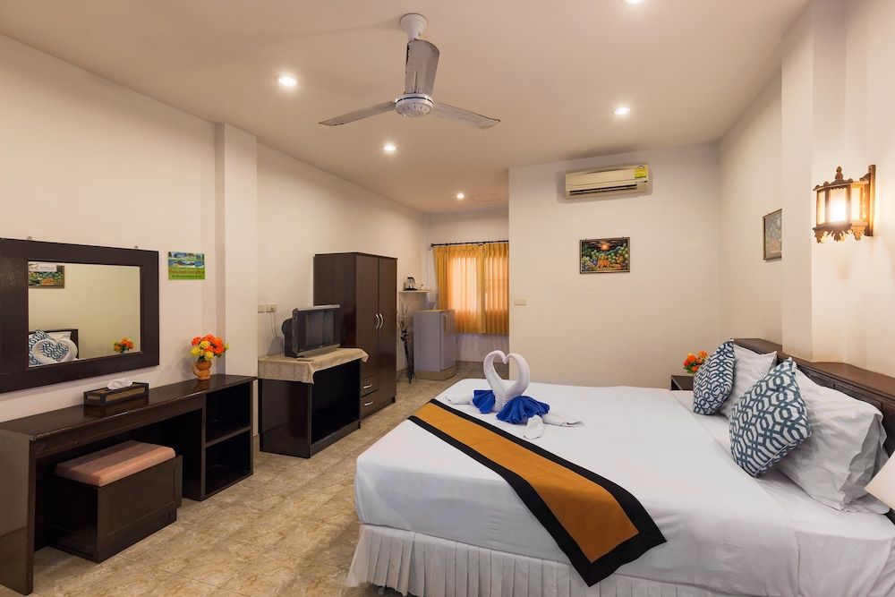 undefined Smile House Karon