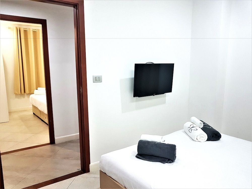 KB Apartments 2 Karon Beach by PHR Two Bedrooms Apartment 10