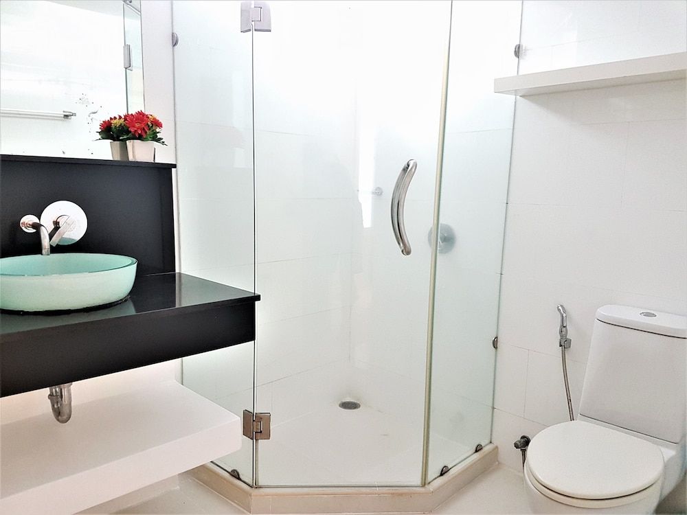 Sunset Plaza 1 Karon Beach by PHR 2-Bedroom Apartment 13