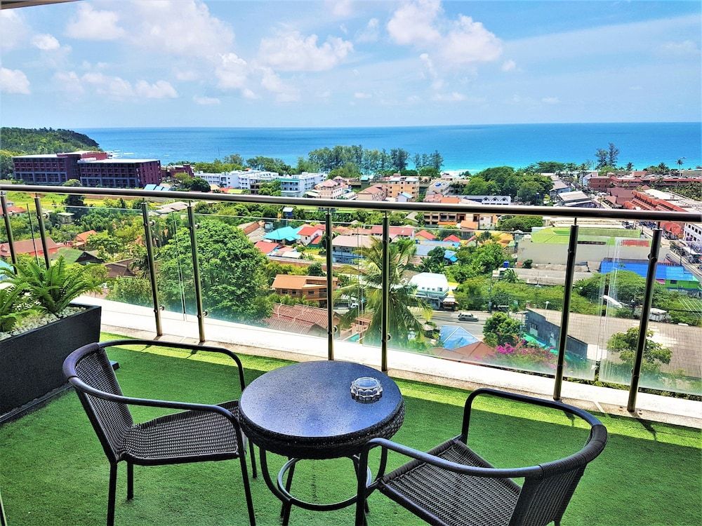 Sunset Plaza 1 Karon Beach by PHR 2-Bedroom Apartment 8