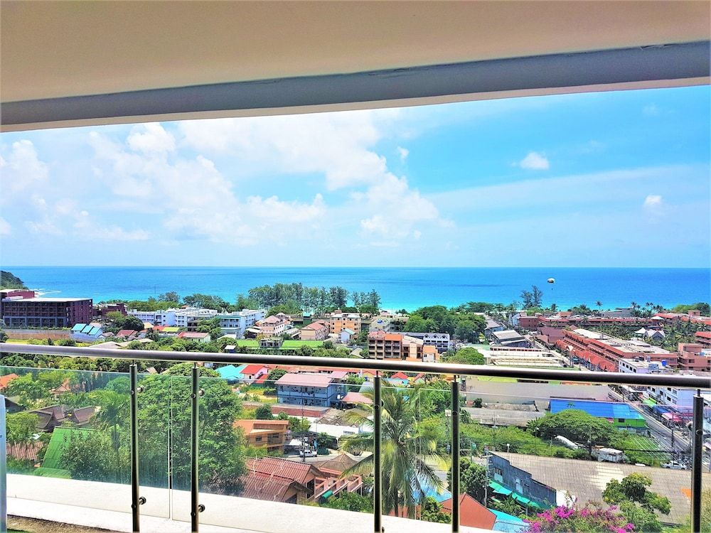 Sunset Plaza 1 Karon Beach by PHR 2-Bedroom Apartment 10