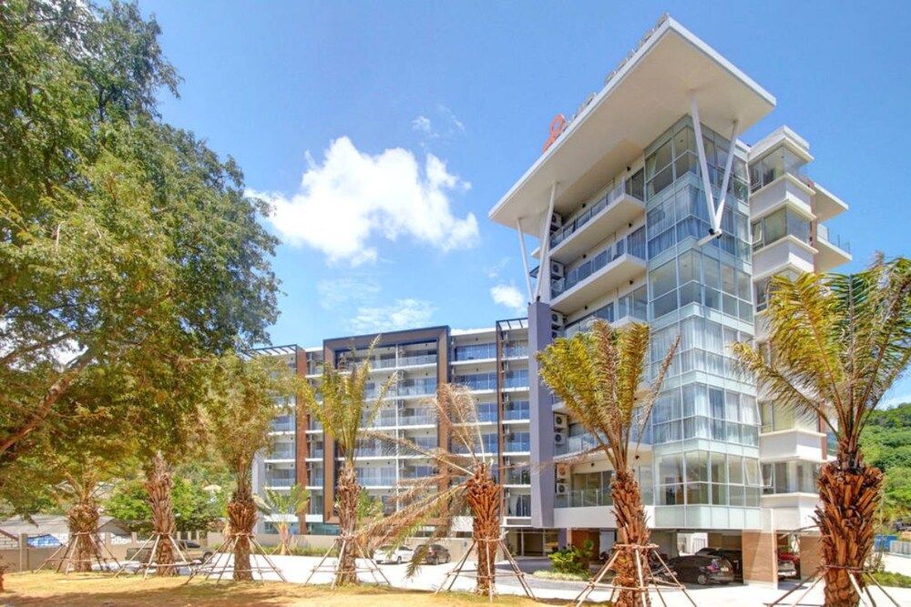 undefined Chic Karon Beach by PHR 3