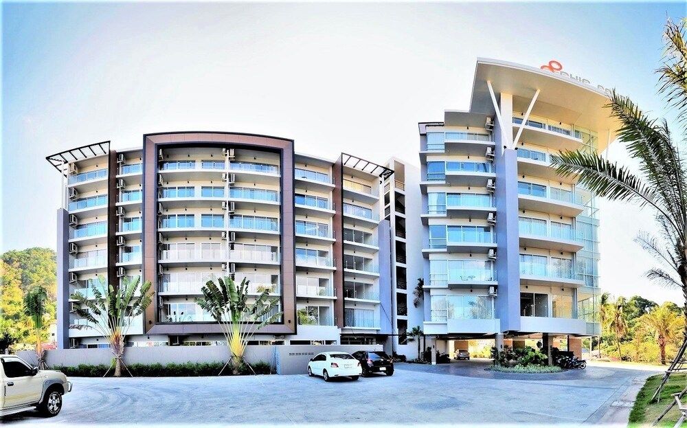 undefined Chic Karon Beach by PHR 2