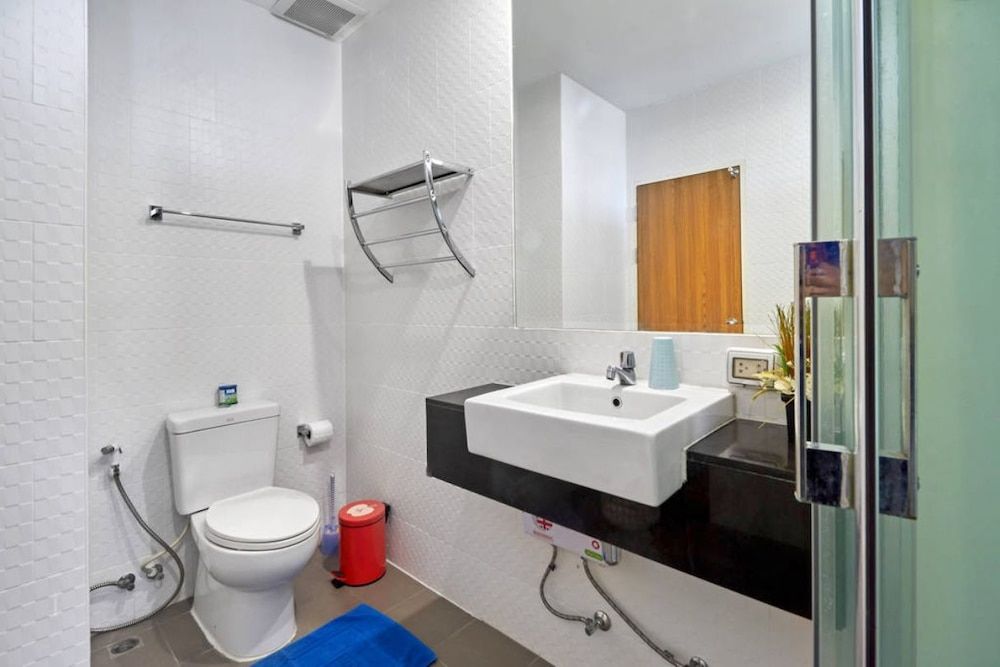 Chic Karon Beach by PHR Deluxe Apartment, King Bed, Balcony, Seaview 12