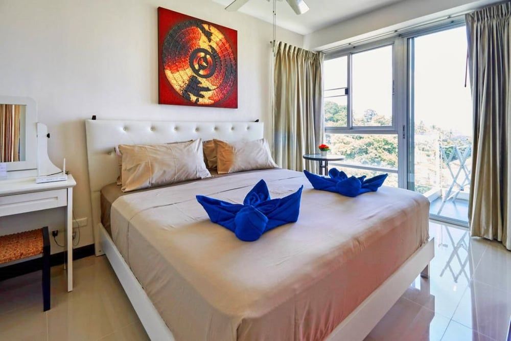 undefined Chic Karon Beach by PHR