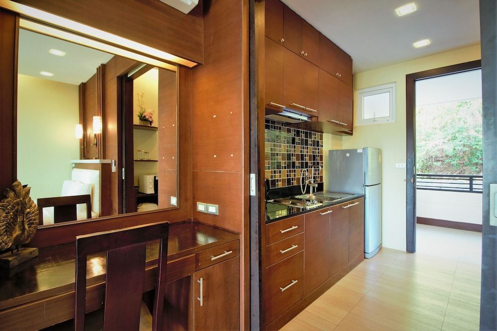 Sea and Sky 4 Karon Beach by PHR Design Apartment, 1 Bedroom, Balcony, Sea View 9