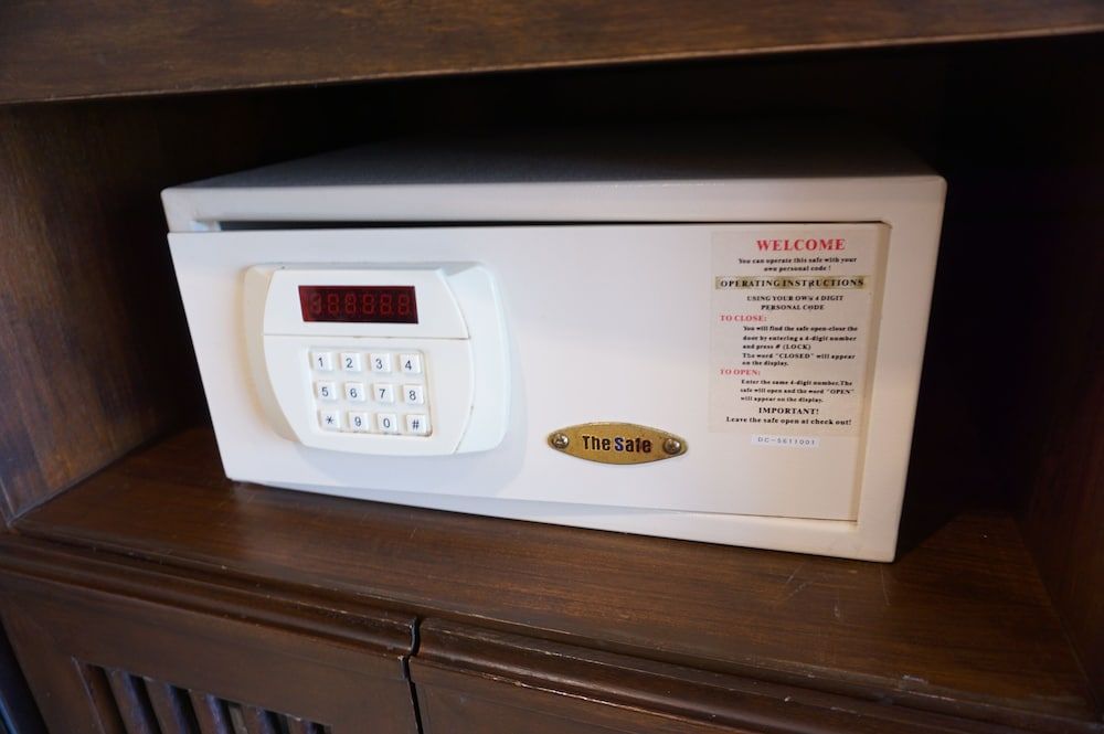 Bamboo House Phuket Deluxe Room 9