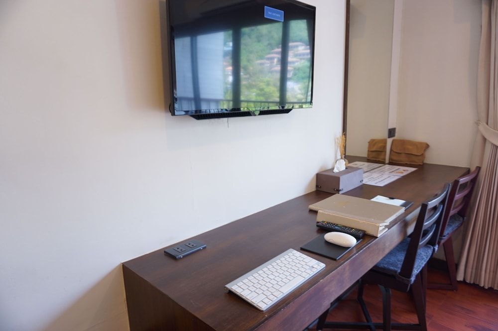 Bamboo House Phuket Deluxe Room 7