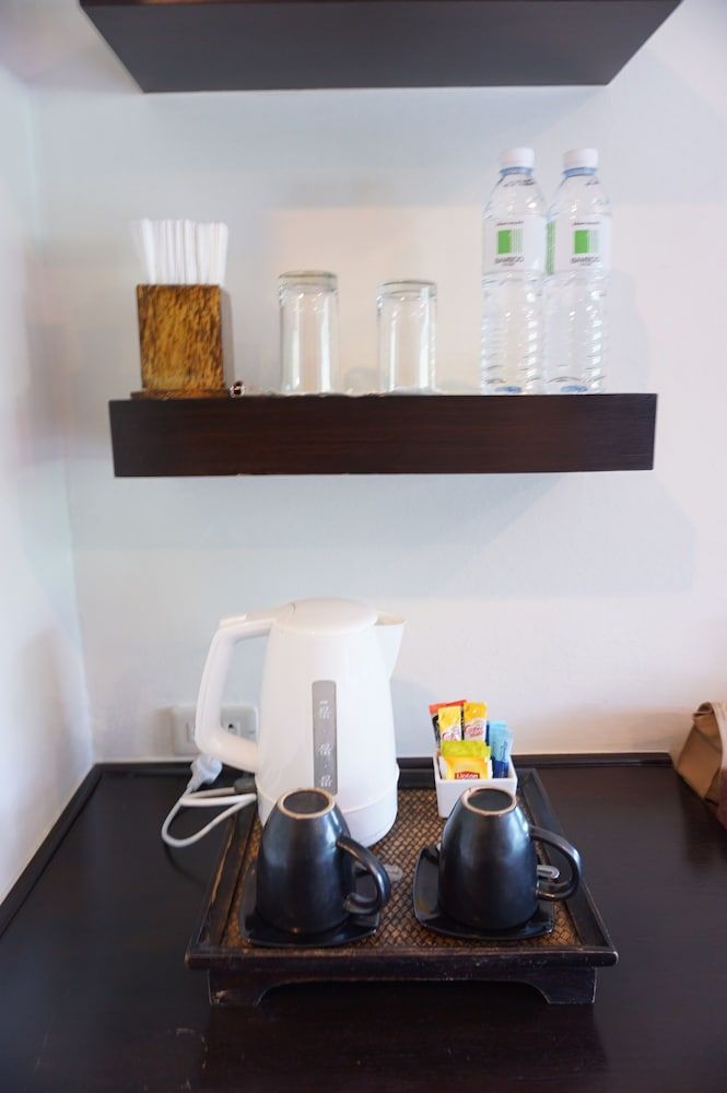 Bamboo House Phuket Superior Room 7