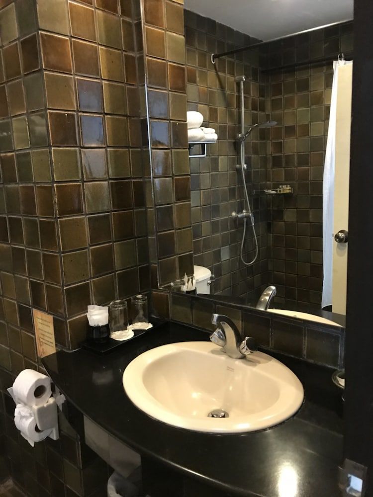 Bamboo House Phuket Superior Room 10