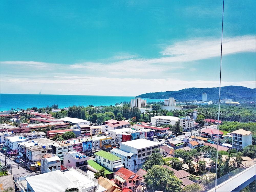 Sunset Plaza 2 Karon Beach by PHR Panoramic Penthouse, 4 Bedrooms, Jetted Tub, Sea View 34