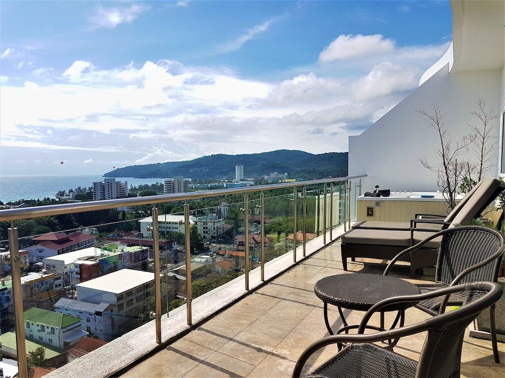 Sunset Plaza 2 Karon Beach by PHR Panoramic Penthouse, 4 Bedrooms, Jetted Tub, Sea View 31