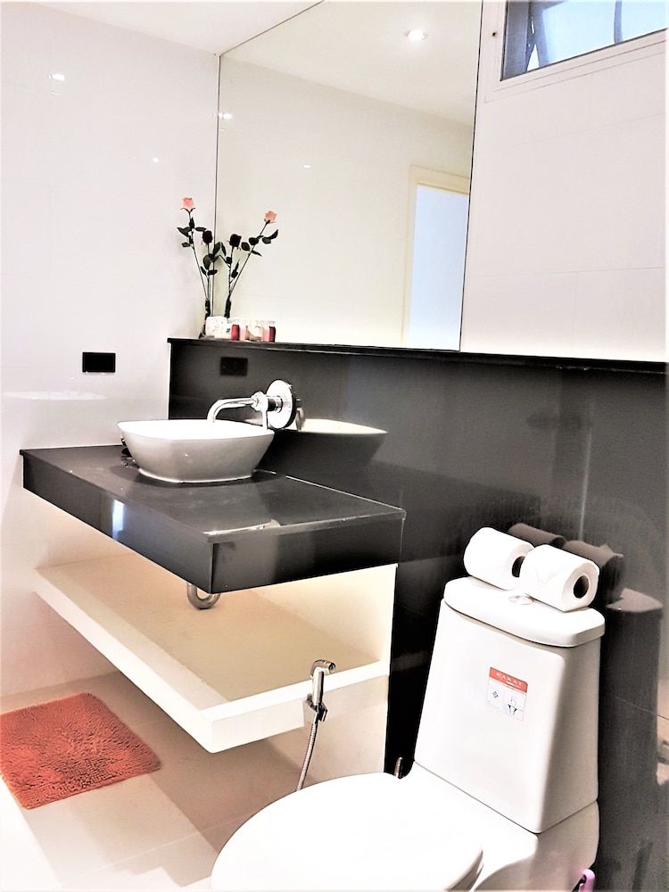 Sunset Plaza 4 Karon Beach by PHR Exclusive Apartment, 2 Bedrooms, Sea View 10