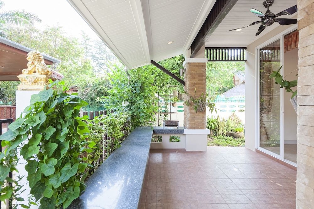 undefined Karon Hill Villa 4