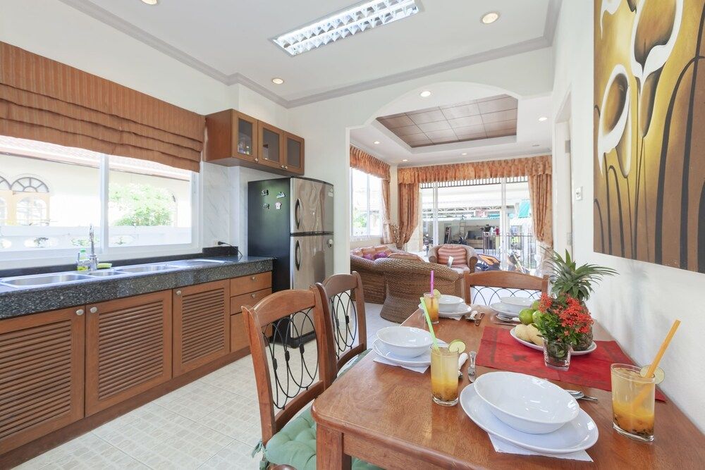 undefined Karon Hill Villa 7