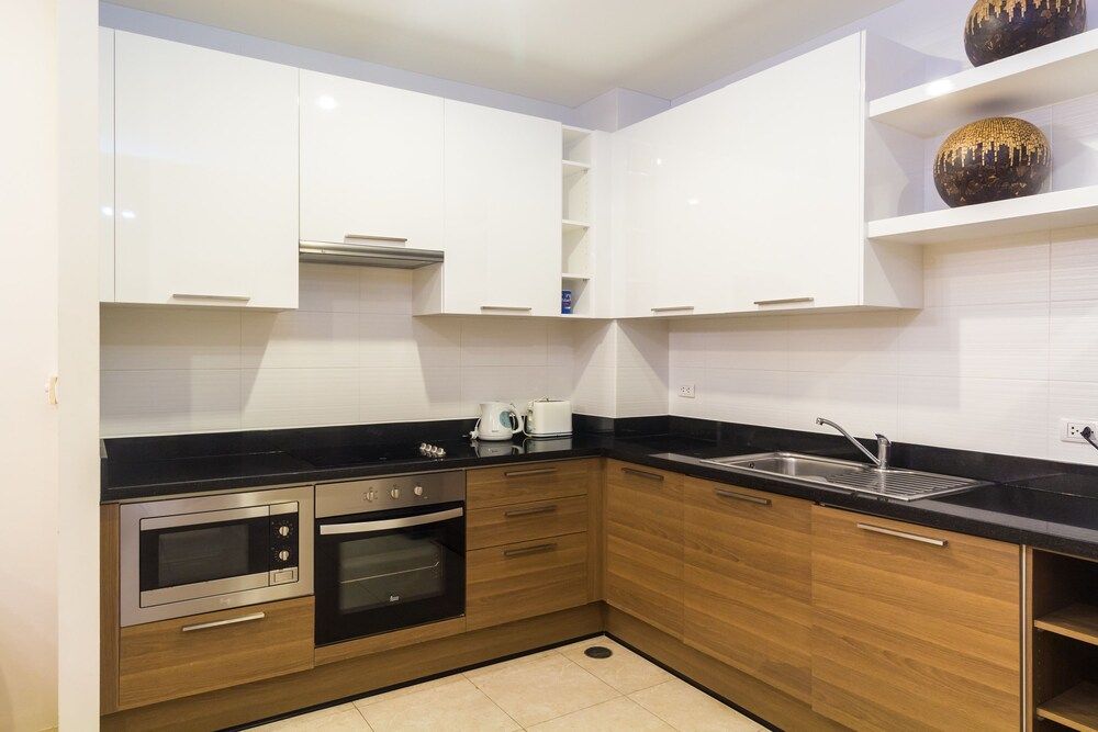 undefined The Palm at Veloche by Lofty 10