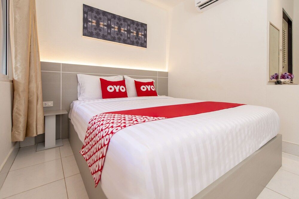 undefined OYO 328 Onion House 10