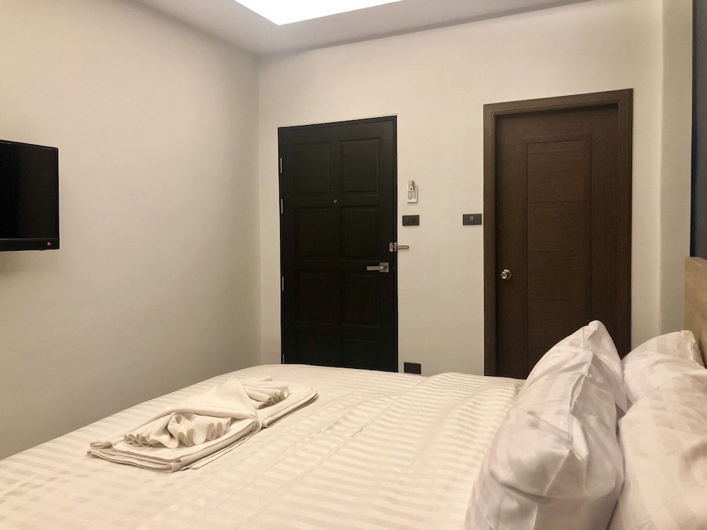 Tall Tree Kata Phuket - Hostel Standard Room 2