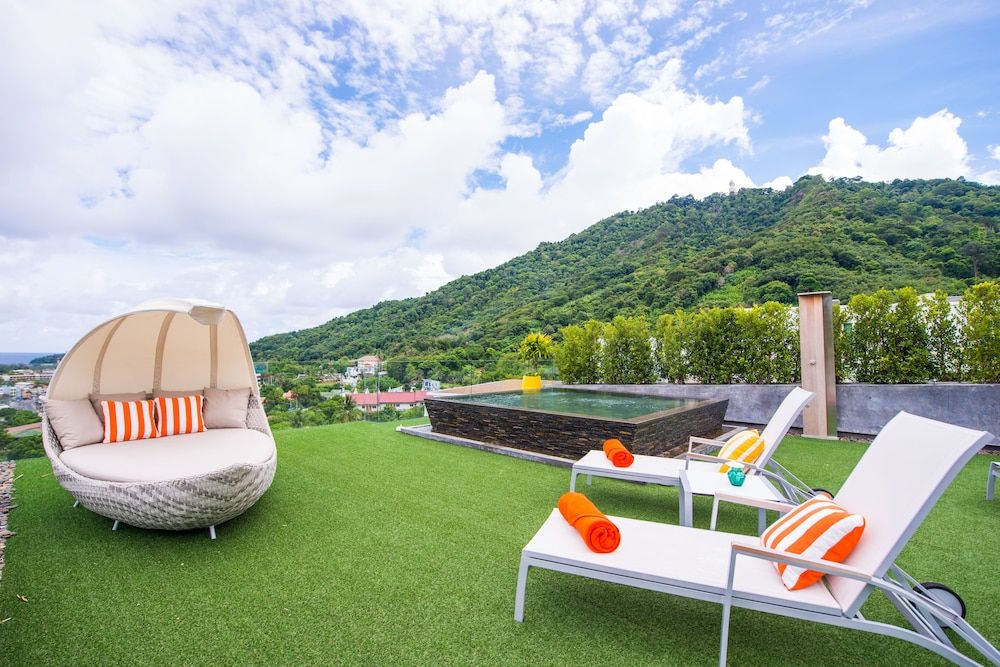 Luxury 5-Bedroom Villa With Games Room in Kata 5-Bedroom Villa 14