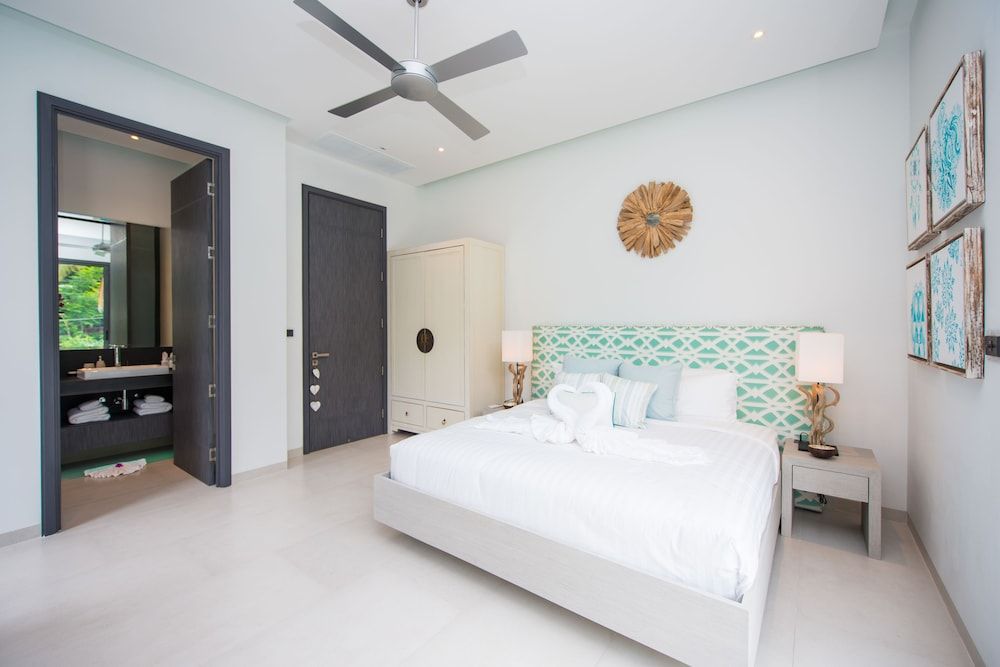 undefined Luxury 5-Bedroom Villa With Games Room in Kata 3